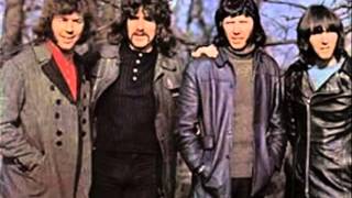 The Tremeloes  Wait For Me 1970 [upl. by Aleetha]