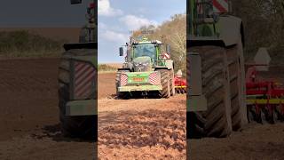 FENDT Tractor with Vaderstad Topdown [upl. by Ettenyl]