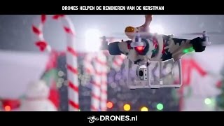 Drones helpen de rendieren van de Kerstman [upl. by Ahsielat409]