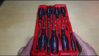 Craftsman VSeries 8Piece Variety Pack Screwdriver Set  With Nice Tray [upl. by Gerti216]