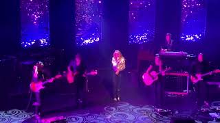 Ilse DeLange Theater Tour 1 maart 2024 Enschede [upl. by Gerstner]