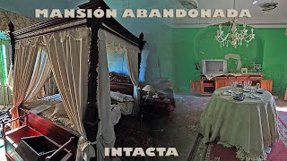 LUJOSA MANSIÓN ABANDONADA de una FAMILIA de ARTISTAS  DEJARON TODAS sus PERTENENCIAS [upl. by Arrahs917]