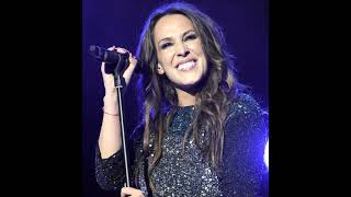 quotMALÚ quot  MALAS TENTACIONES [upl. by Olenta]