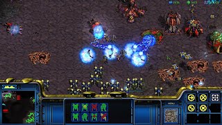 Kerrigans base gets destroyed by the Protoss [upl. by Darcia]