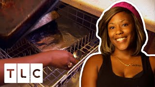 Cheapskate Uses Her DISHWASHER To COOK Lasagna  Extreme Cheapskates [upl. by Theresita116]