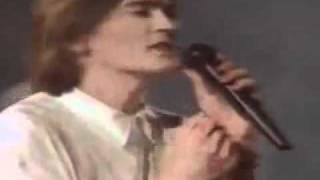 Feargal Sharkey  A Good Heart [upl. by Novyart]