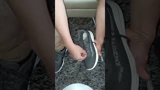 Como atar cordones largos fácil👟shorts youtubeshorts zapatillas [upl. by Vinaya]