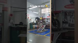 Os mecânicos da Honda pira 🤣🔥 cb300f [upl. by Lorolla96]