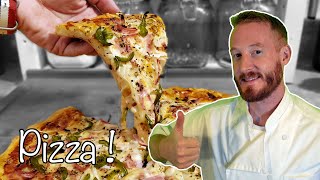 PIZZA 🍕 Recette FACILE et RAPIDE 👨‍🍳🌾👩‍🍳 [upl. by Corvin]