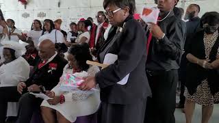 MOTHER ALBERTA COSTON WARDS FAMILY SAYS FINAL GOODBYE TO THEIR MOTHER GRANDMOTHER AT MAUSOLEUM [upl. by Nakeber]