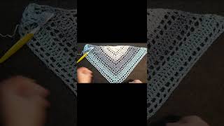 Dreieckstuch häkeln tutorialupnextcrochethäkelnhäkelideendreieckstuchhäkelncrochetscarfdiy [upl. by Neeven]