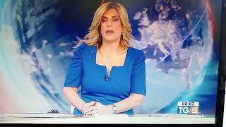 tg5 ore 8 del 131024 Cristina Bianchino [upl. by Austina]