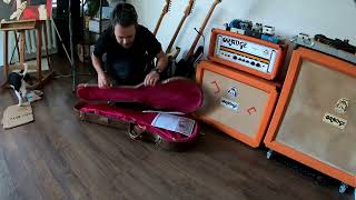 Elektryczna Dusza  Unboxing Gibson Les Paul Standard Honey Burst 1993 [upl. by Lunette]