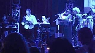 Dariush feat Faramarz Aslani  Divar Live MARITIM BONN 22102011 [upl. by Notsrik]