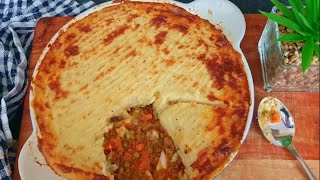 how to make The best homemade shepherds pie [upl. by Lleinad]