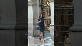 Italian Street Style 2024 Must See Outfits from Trendy Fashionistas italianstreetstyle [upl. by Bar]