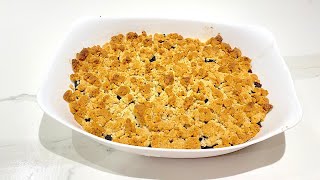 UN DELICIEUX CRUMBLE AUX FRUITS PRET EN PEU DE TEMPS [upl. by Yzus]