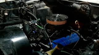 Prueba a motor ford 302 50L carburado [upl. by Dusa90]