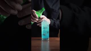 Лёгкий коктейль с водкой ГОЛУБАЯ ЛАГУНА  BLUE LAGOON cocktail [upl. by Odo]