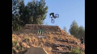 sky stunt tha mtb video Riders cb [upl. by Rebbecca]