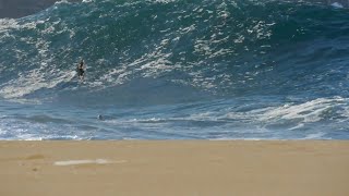 Young Professional Skimboarder Goes For Dangerous Waves at The Wedge in California [upl. by Lerak]