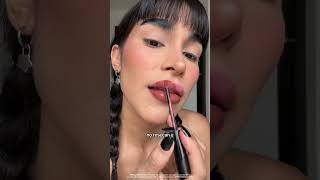 Estamos AMANDO los Nuevos Tonos Crystal de Cyzone 💄 Melissa Cruz Nos Muestra sus Favoritos [upl. by Netsirt]