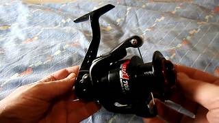 Jarvis Walker Devil 700  Light Beachcasting Fixed Spool Spinning Reel [upl. by Ethelbert]