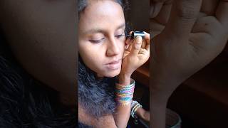 Eyeliner Kaise Lagaye  आइलाइनर लगाने का सही तरीका  minivlog eyeliner mekup shorts ytshorts [upl. by Eibbob]