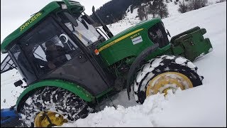 John Deere 5065E  Zincirli Kar Performansı [upl. by Nauj652]