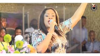 SINACH BEST OF WORSHIP LIVE CONCERTS ALL TIME 2017 [upl. by Mcnamara]