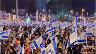 HaTikva at the 14th week of protests in Tel Aviv [upl. by Selrahcnhoj]