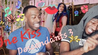 ONE KISS  DESCENDANTS 3 REACTION DESCENDANTS3 REACTION [upl. by Eerdua406]