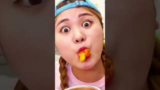 뿌링클 치킨 치즈볼 전메뉴 먹방MUKBANG BHC BBURINKLE FRIED CHICKEN EATING REAL SOUND HIU 하이유 viral viralvideo [upl. by Crean]