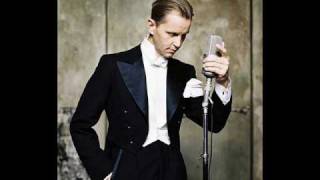 Max Raabe und das Palast Orchester  Moon of Alabama Alabama Song [upl. by Secilu]