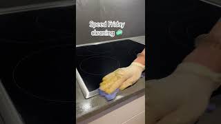 Speed cleaning Friday ✨🧼 cleaning cleantok cleanandorganize putzmotivation putzroutine [upl. by Einwahs]