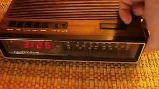 Lloytron vintage Alarm Clock Radio Demo [upl. by Omiseno776]