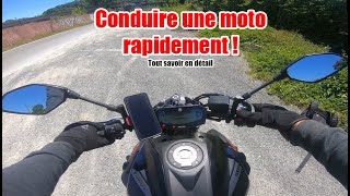 Comment conduire une moto rapidement [upl. by Leikeze]