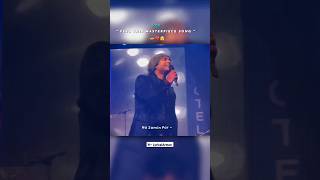 This song 🤧  lut Gaye  jubin Nautiyal  live performance  lyrics edit  whatsappstatus yt [upl. by Ahsatsan]