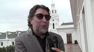 Joaquín Sabina visita el Palacio de Carondelet [upl. by Heiskell427]