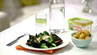 Recept met Becel ProActiv Vispakketjes met broccoli en een basilicumtopping [upl. by Kim89]