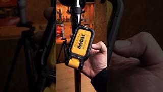 Фонарь DeWALT DCL182XJ led work light обзор tools dewalt [upl. by Leelaj539]