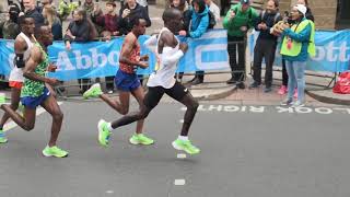 londonmarathon slowmotion running Eluid Kipchoge slow motion cámara lenta técnica de carrera [upl. by Philomena438]