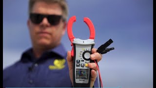 Measuring voltage on PV circuits with Megger Volt Meter  DCM1500 [upl. by Will355]