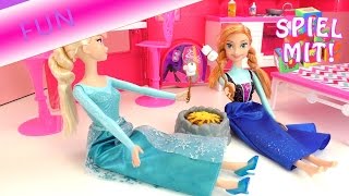 Camping Urlaub mit Elsa und Anna  Marchmallows am Lagerfeuer Story [upl. by Eenert]