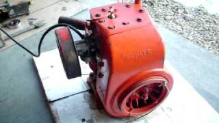 Starting the Rebuilt 12 HP Kohler Engine with no muffler not 10 [upl. by Irafat]