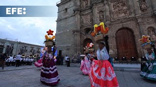 Las energías sostenibles iluminan una de las catedrales más emblemáticas de México [upl. by Nnayllehs323]