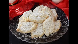 Ricciarelli di Siena ricetta facile dolcetti morbidi di NATALE [upl. by Tobie371]