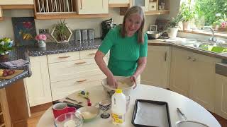 How to make Traditional Irish Soda Bread  “EASY” Takes 5 minutes  Irish Grandma ☘️ [upl. by Safko]