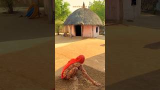 गाँव में कच्चे घरों का आँगन। village lifestyle rural love villagelife barmer rajasthan [upl. by Ydnal986]