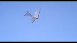 How to build  Simple DIY Ornithopter  Flies Great Flapping Wings [upl. by Adnopoz96]